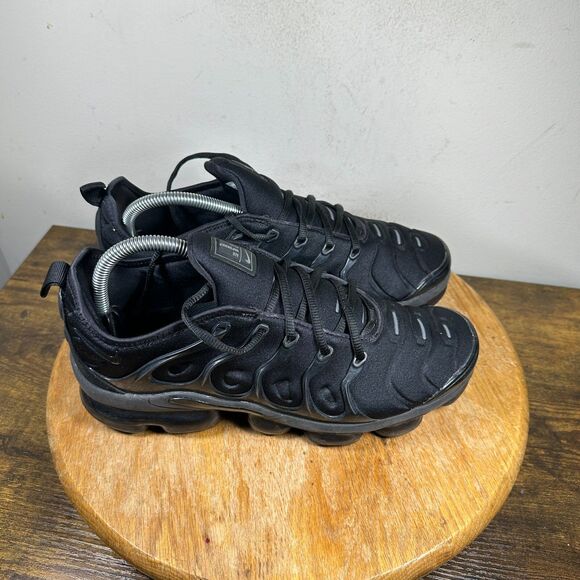 Nike Air VaporMax Plus Triple Black Mens Size 8.5 Shoes 924453-004